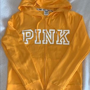 yellow VS PINK sweater